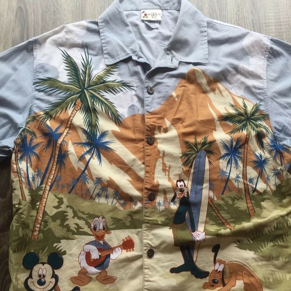 Walt Disney World Mens L Hawaiian Aloha 